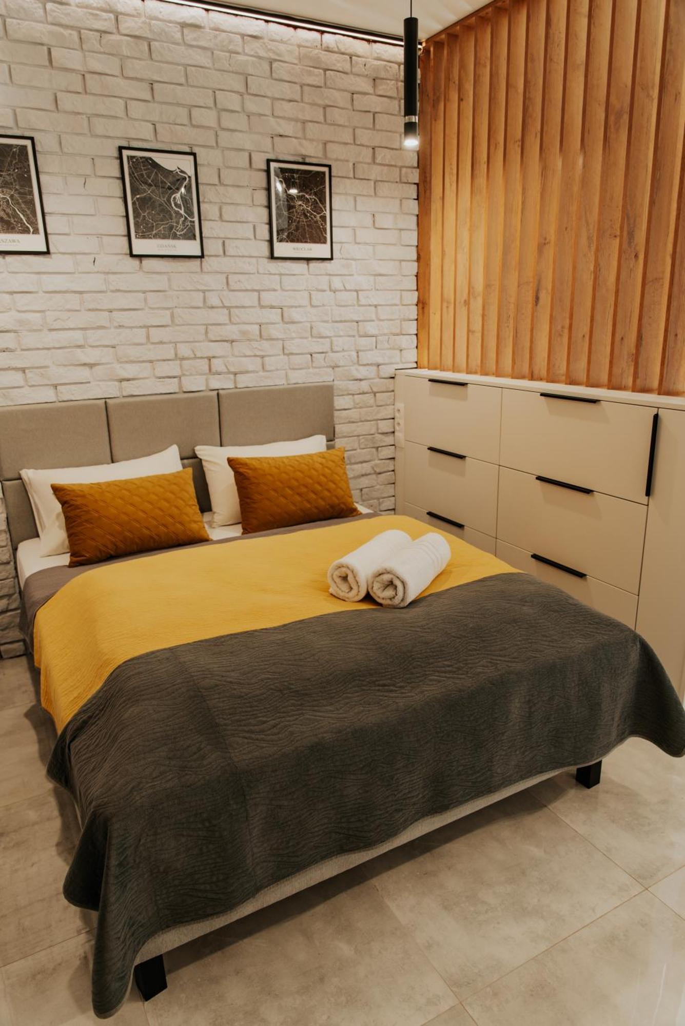 Apartamenty Czestochowa Eu 'Garaz Gratis' Екстериор снимка